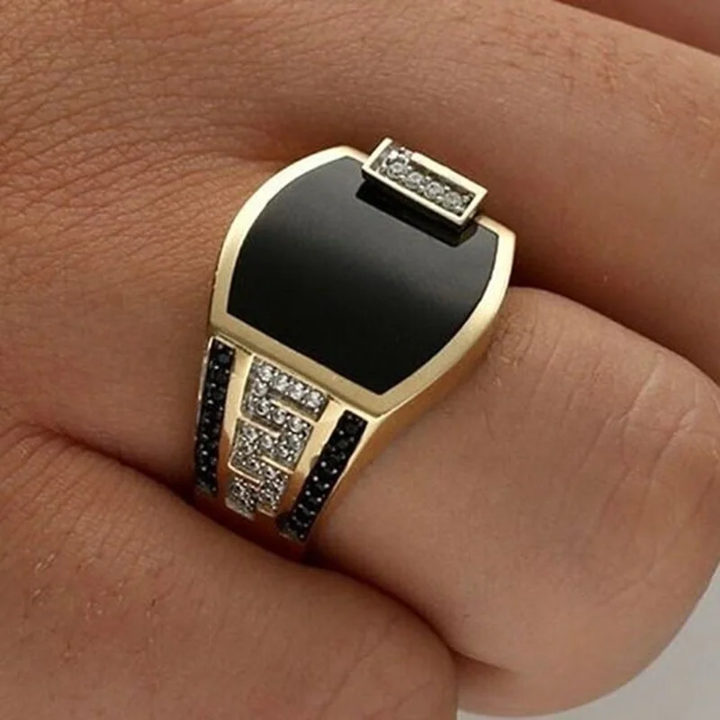 Anillo clásico para hombre, anillos Punk de circón de piedra negra con incrustaciones de Color dorado y Metal a la para hombre, joyería de lujo para boda y compromiso