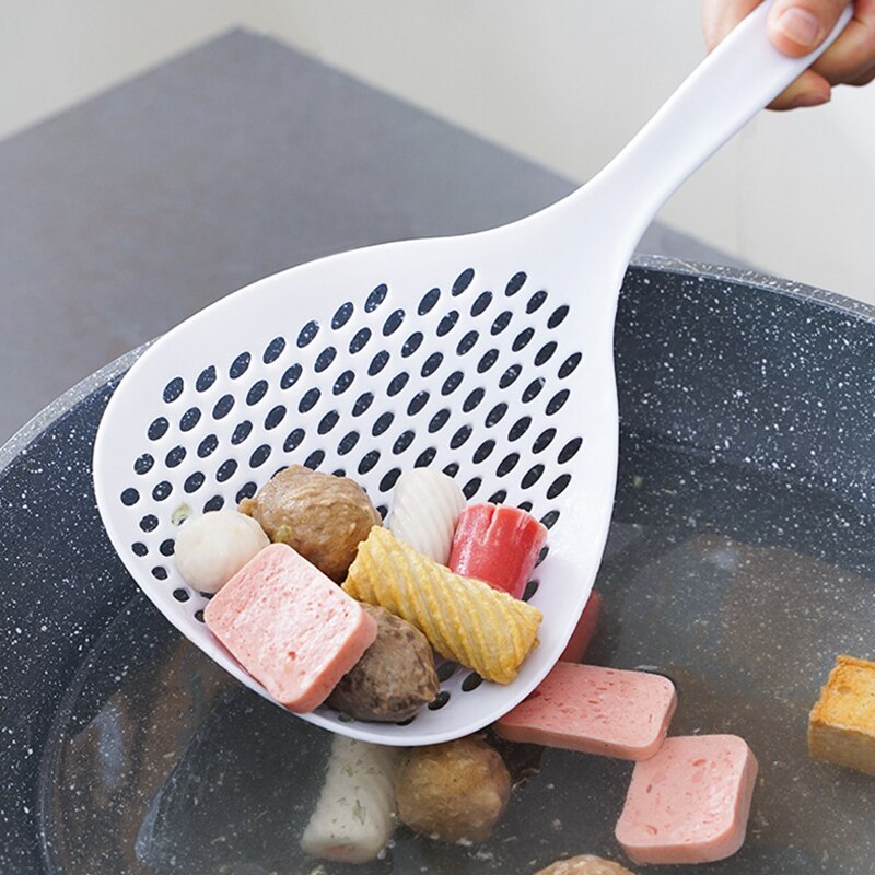 Kitchen Ladle Strainer Colander with Long Handle High Heat Resistant Strainer Ladle for Draining Egg Vegatable Noodles
