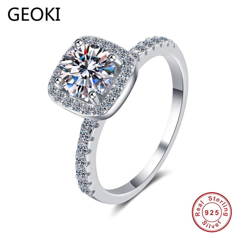 Geoki Passed Diamond Test 0.5-2 CT Perfect Cut Moissanite Party Ring 925 Sterling Silver Classic Square Rings Luxury Jewelry