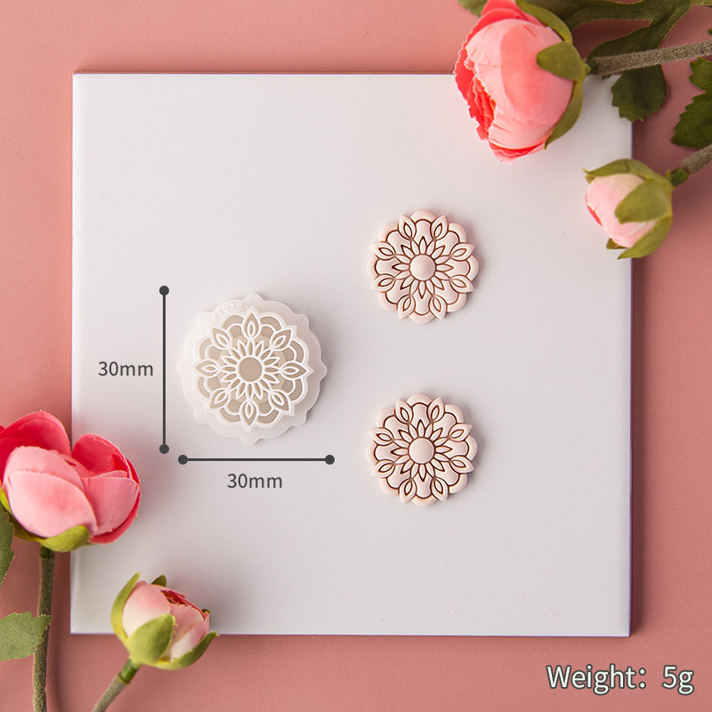 Cortador de arcilla polimérica Vintage, cortadores de arcilla de flores en relieve bohemio de loto para broches, joyería, pendientes, herramientas de fabricación DIY: violet