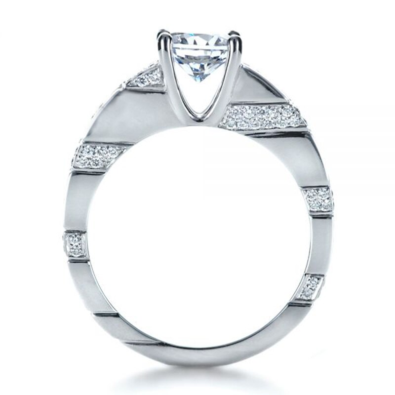 Huitan mariage femmes anneau de luxe quatre broches Solitaire bande anneau éblouissant rond Zircon engager femme anneau Noble bijoux