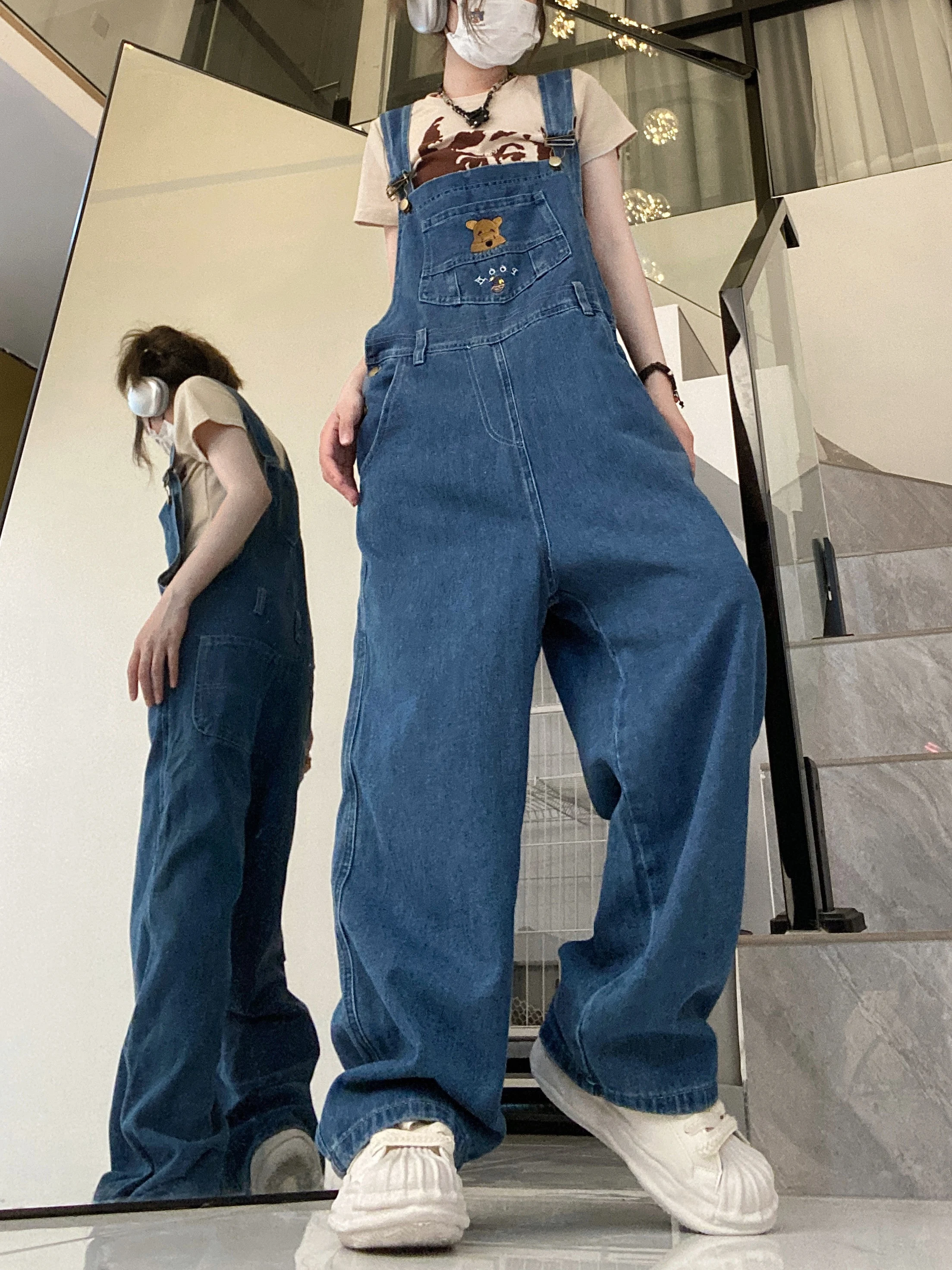 Oversize jumpsuit kvinnor söt nalle puh broderi vintage lös hög midja streetwear jeans jumpsuit: S
