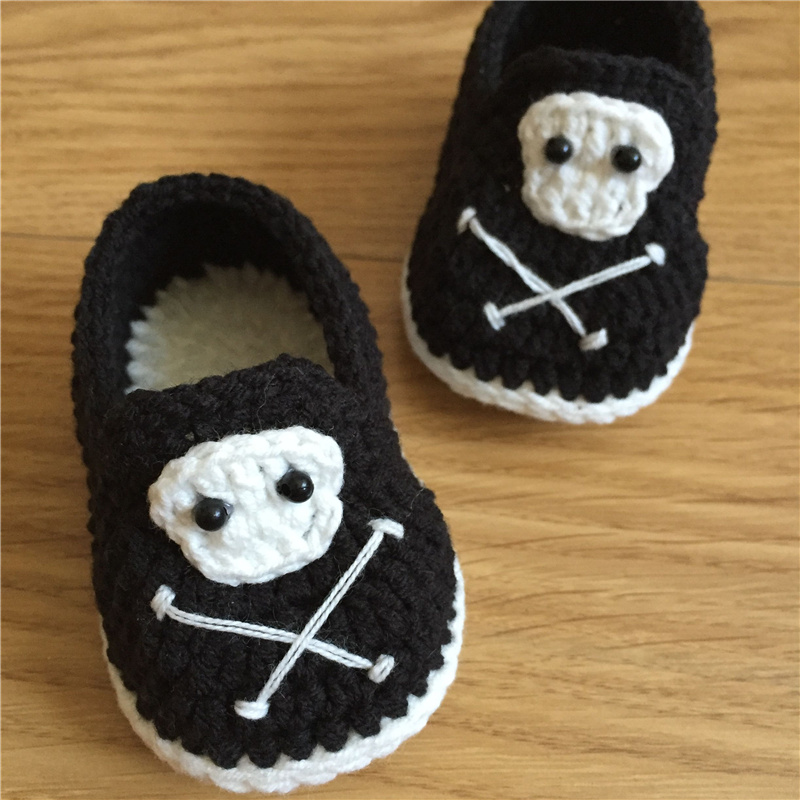 QYFLYXUE Handmade baby shoes, baby pictures of shoes, character skeleton model of shoes
