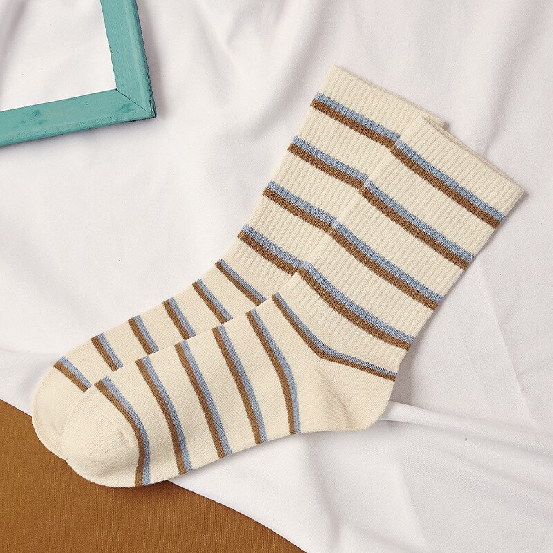 Women's Socks British Plaid Striped Socks Summer Comfortable Harajuku Patchwork Color Retro Long Socks Ladies: White Striped