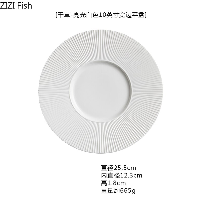 Minimalism keramisk huvudrätt restaurang västerländsk mat biff tallrik fransk pastatallrik kök porslin middagsservis