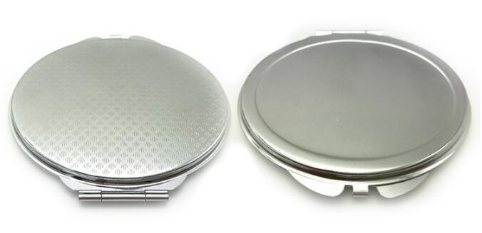 Espejo de maquillaje portátil de acero inoxidable para mujer, accesorio de mano de bolsillo, plegable, Doble espejo, pequeño de varias formas, 1 ud.