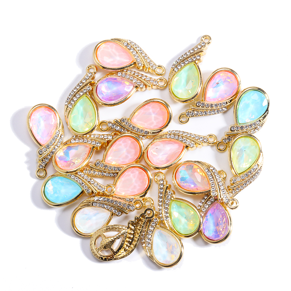 10 Uds. De dijes de animales de mariposa de cristal de colores mezclados, pendientes dulces para mujer, accesorios de pulsera, suministros de joyería Diy: PLATEADO