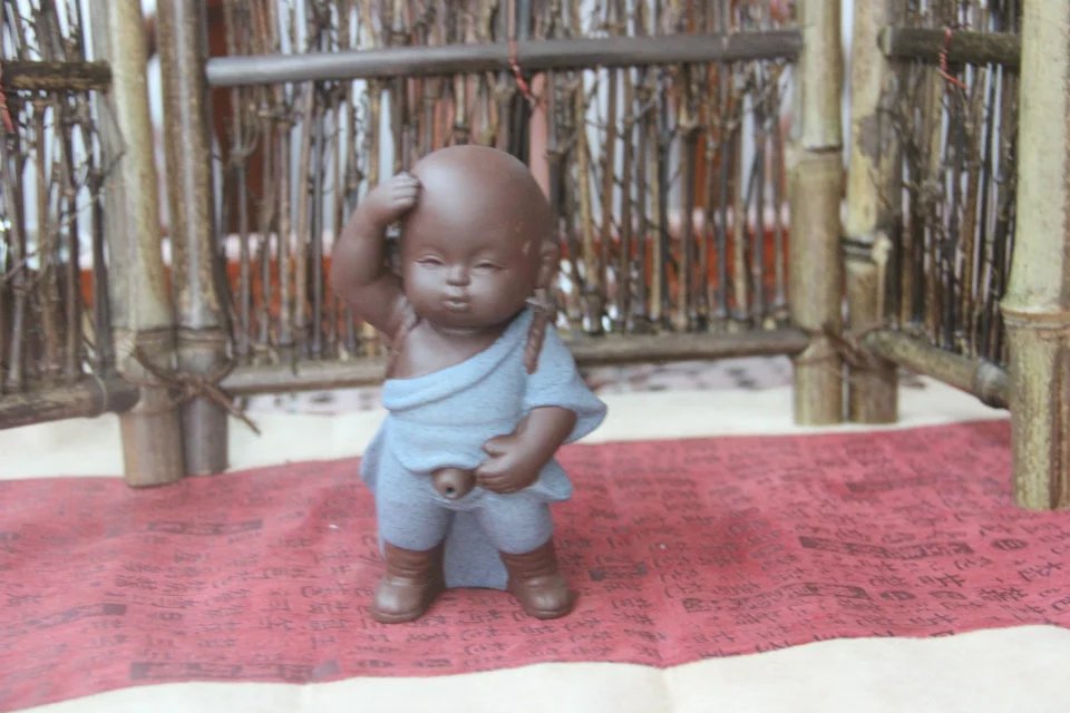 Chinese tea pet little monk Purple sand Tea pet Tea accessories blue