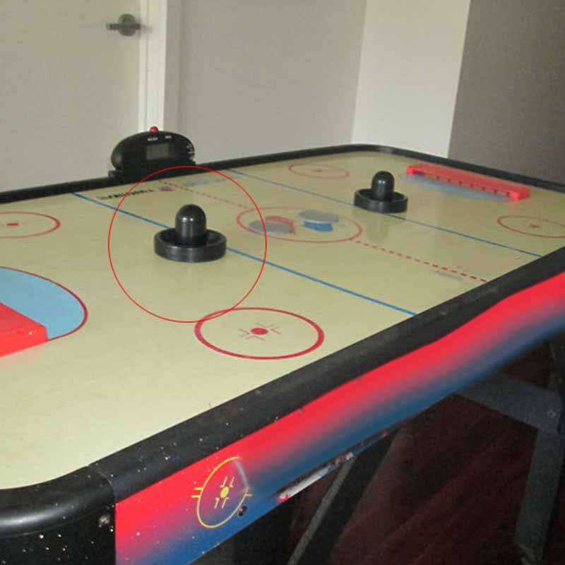 96mm luft hockey bord filt pusher hammer målvakter med 1pc 63mm puck svarte ys-kjøpe