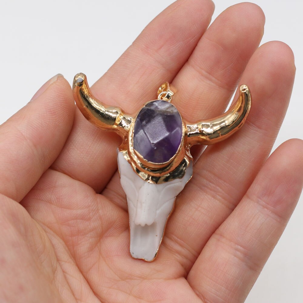 Vintage étnico touro crânio osso de vaca e ametistas lapis lazuli pingente encantos pingentes para fazer jóias diy colar 46x46mm: Amethyst