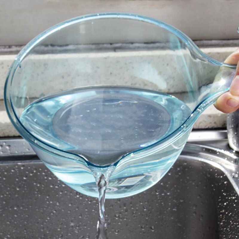 Husholdning gennemsigtig køkken vand scoop fortykket plast vand scoop bad scoop drift slev langt håndtag børns shampoo ske