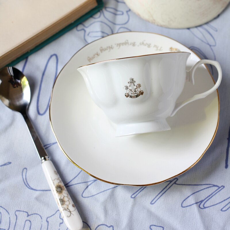 Kongelig arabisk kaffekop keramisk te espresso kopper håndmalet blomst luksus hvid porcelana ben porcelæn kop og underkop sæt  e5: H