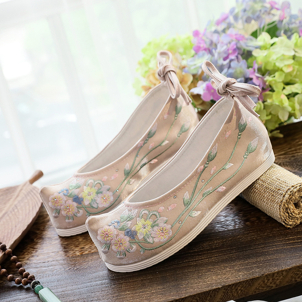 Veowalk Vintage Geborduurde Winter Schoenen Met Bont Voor Vrouwen, Dames Ademend Chinese Katoen Spitse Neus Schoenen Wit