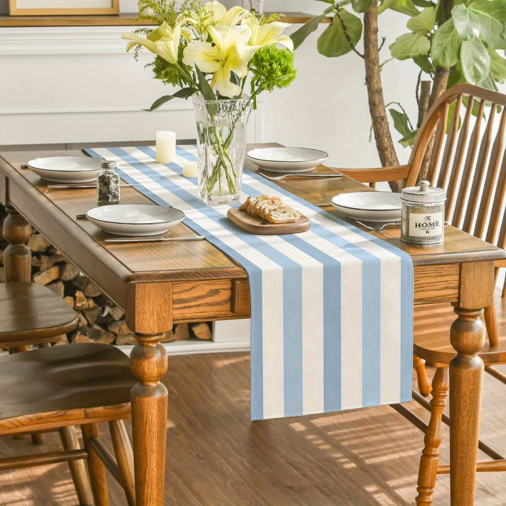 Och enkel blå randig bordslöpare ljusblå vertikala ränder fyra årstider heminredning matbord kök
