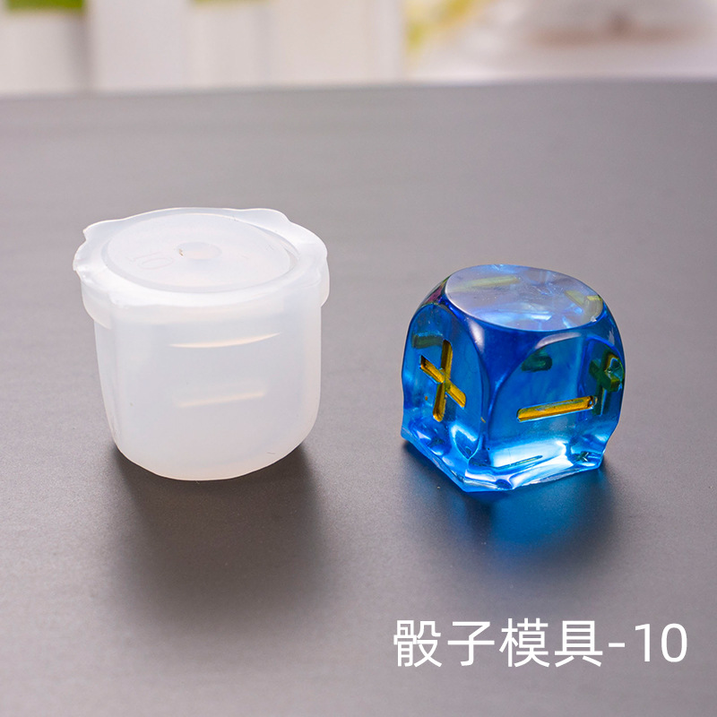 1PC DIY 3D Dice Series of Jewelry Making Tools Number Gamer Tools Silicone UV Resin Jewelry Molds: Type 10