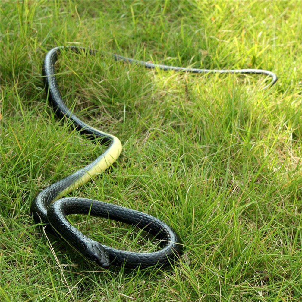 Snake Safari Garden Props Joke Prank About 130cm Novelty and Gag Playing Jokes Halloween Realistic Soft Rubber Toy
