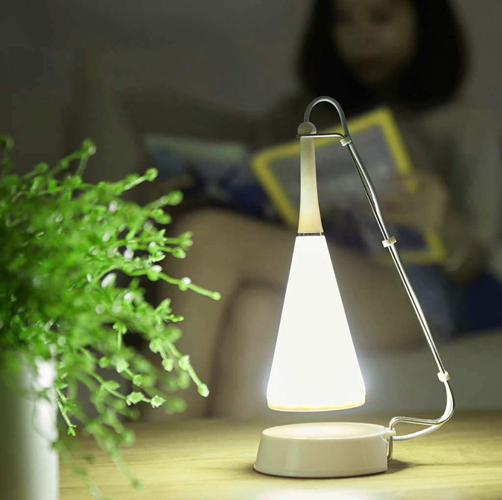 Led Desk Lamp Luminaria Multifunction Led Table Lamp 5W Touch Table Lamp Support TF Card Z610