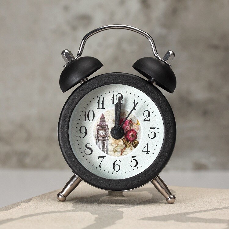 Metal Material Small Alarm Clock Rural Small Fresh Desktop Mini Alarm Clock Event Small: black