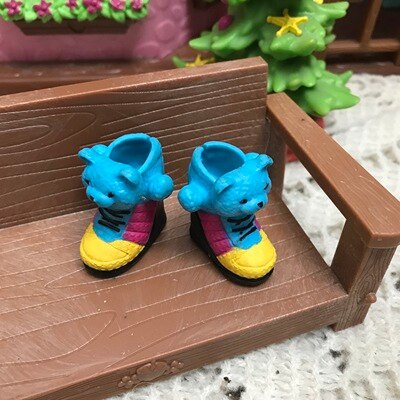 mc2 doll shoes Original Dolls Accessories send clothes Toys: 15