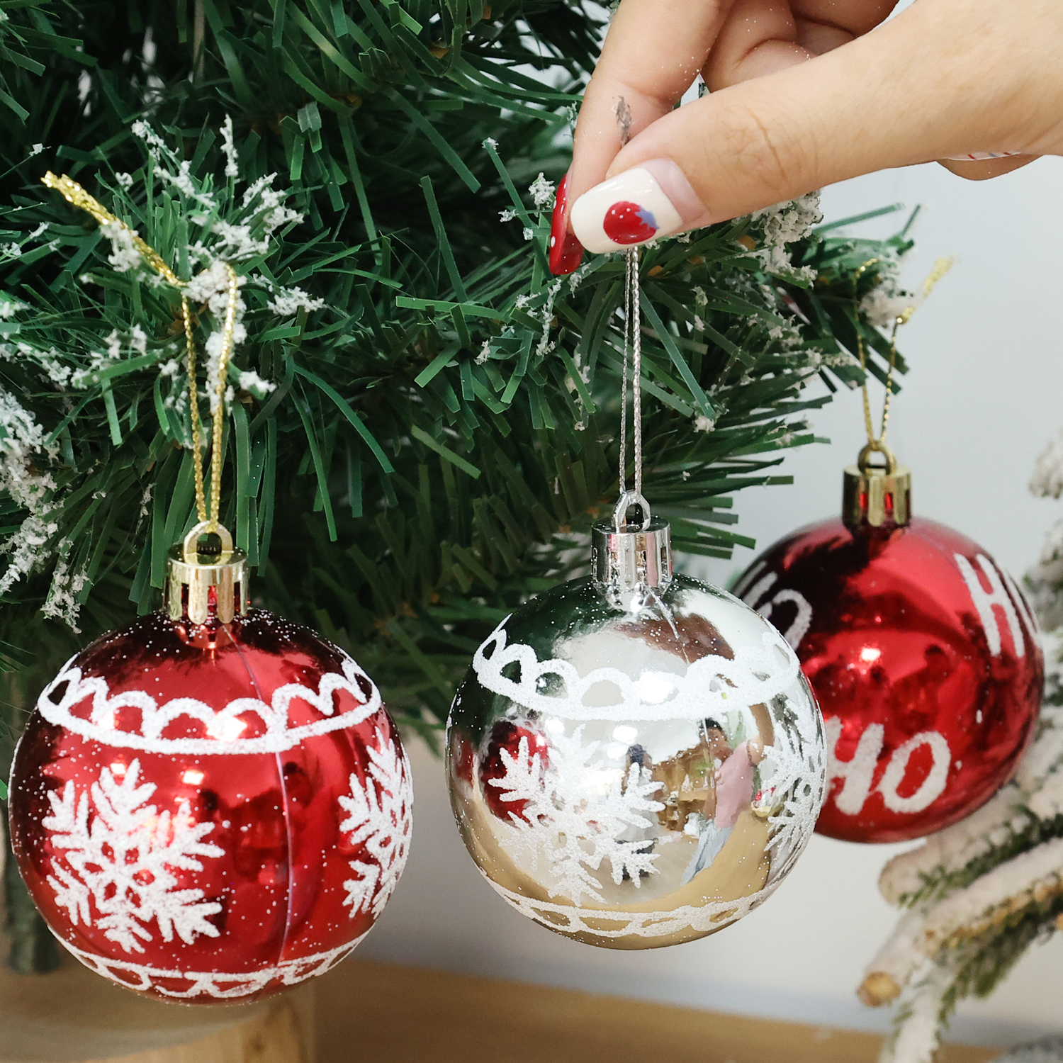 24/6 stuks Plastic Kerstballen Ornamenten DIY Kerstboom Hangende Hanger Rode Kerstballen Set voor Feest Bruiloft Decoratie