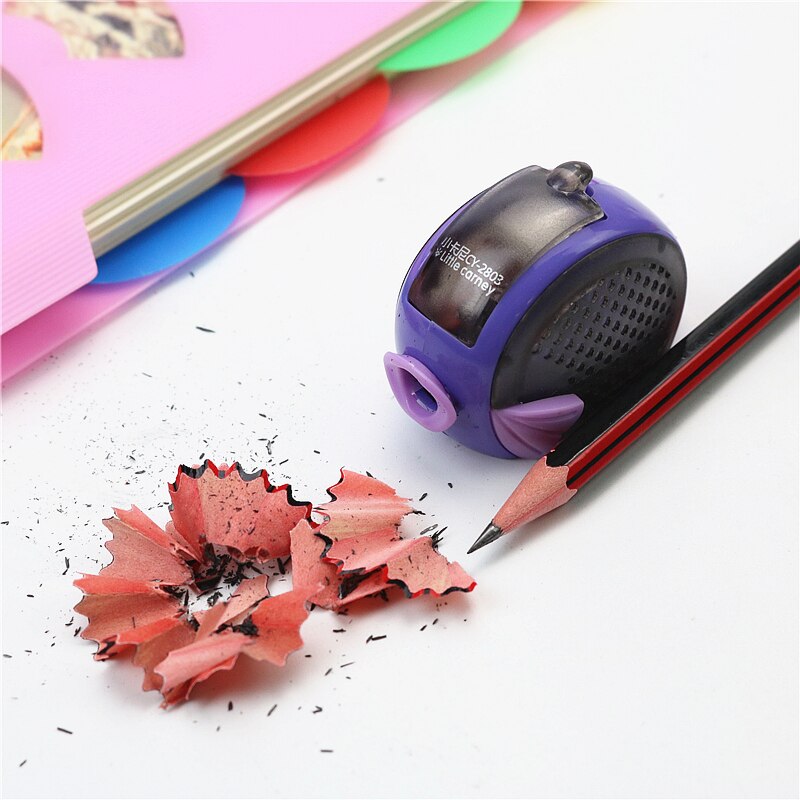4PCS/LOT Student pencil sharpener Cute small fish large capacity debris sharpening tool Stainless steel blade stationery
