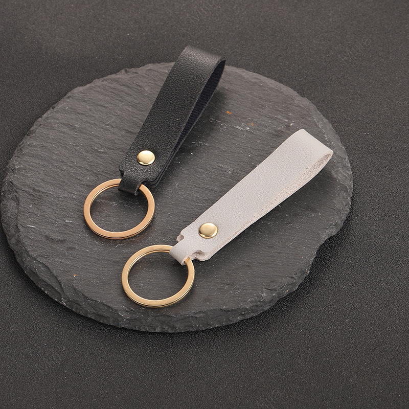 Blank PU Leather Keychain For Men Women Simple Pink Car Key Chains Metal Key Rings Business Party Wedding