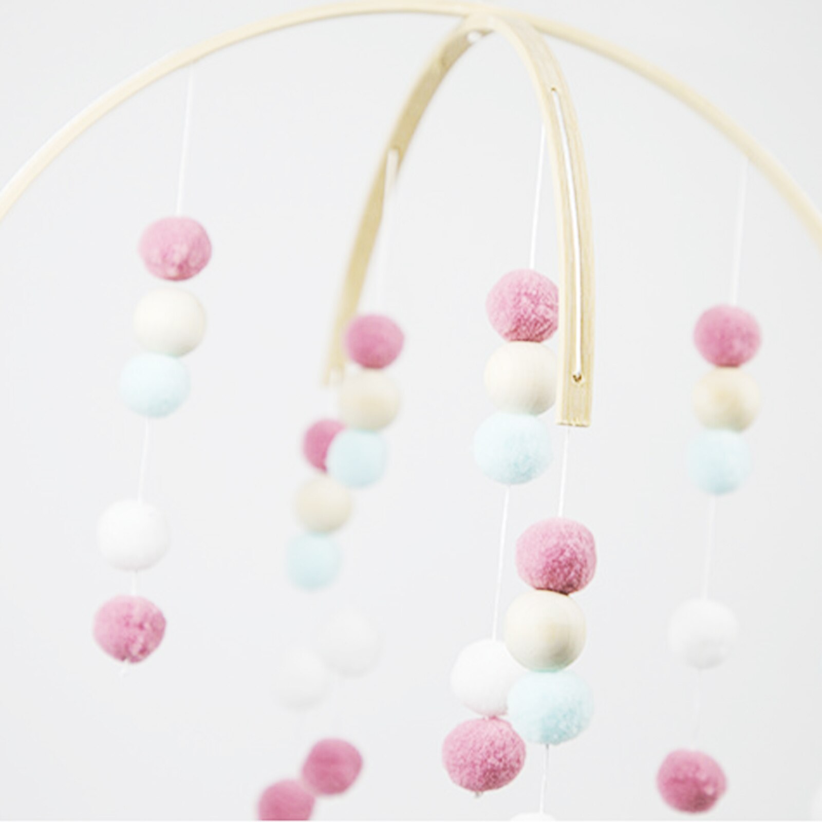 Mugoyrt presepe calde sonagli mobili in stile nordico sonagli palle di lana campana a vento neonato lettino appeso campana decorazione della stanza infantile giocattolo