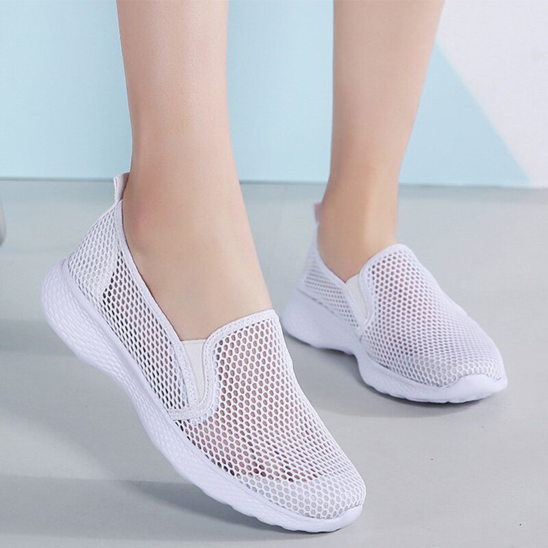 Sommer mesh joggesko kvinner pustende utendørs tursko dame slip on elastisk bånd avslappet komfort leiligheter kvinne zapatilla