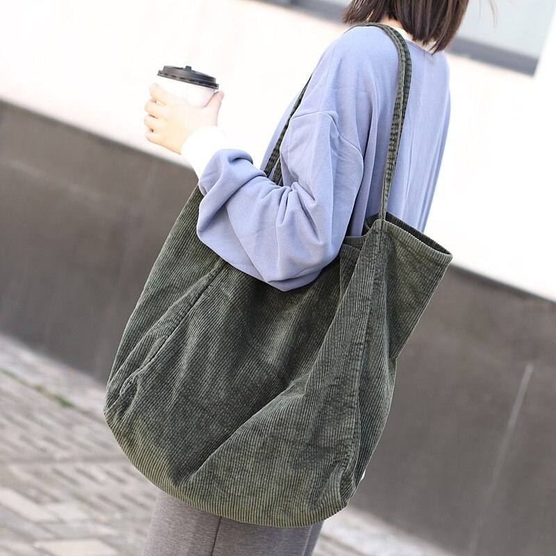 Kvinder vintage corduroy skuldertaske stor kapacitet kvindelig stor tote håndtaske folde genanvendelige indkøbsposer stofposer: Grøn