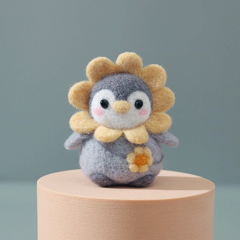 Unfinished Felt Kit 2022 Cute Animal Penguin Wool Needle Felt Kit Diy Material Bag Handmade Doll Toy Package: D