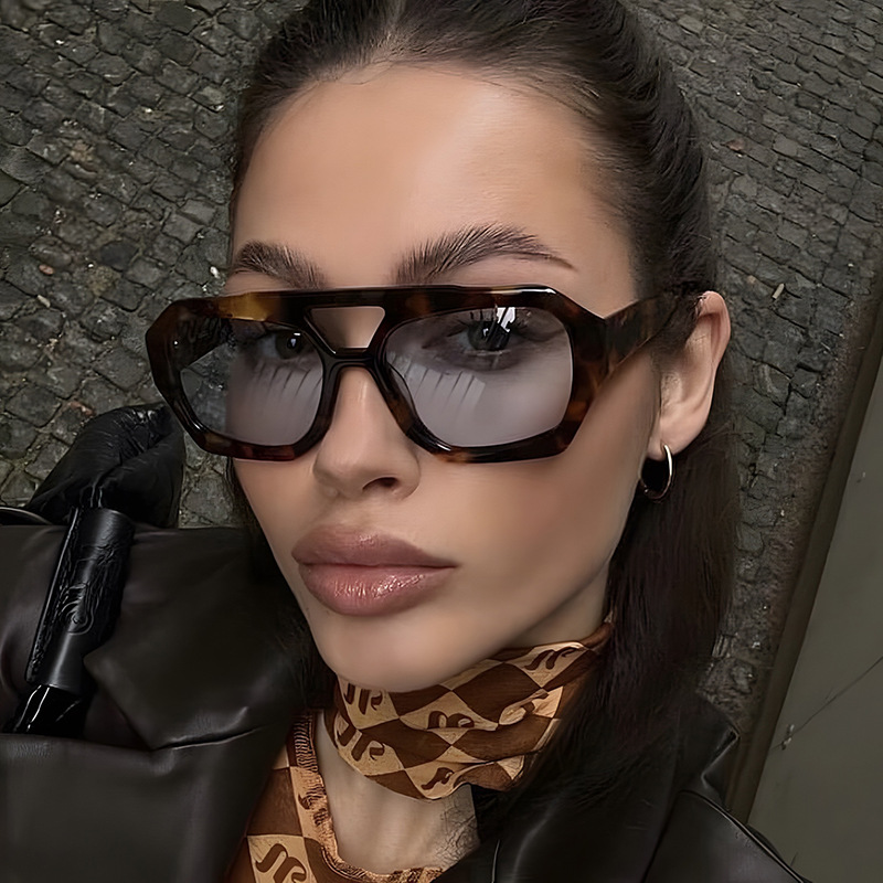 Nuevas gafas de sol cuadradas irregulares a la para mujer, tendencia Retro personalizada, gafas de sol para fotografía de ciclismo al aire libre de Instagram para hombre