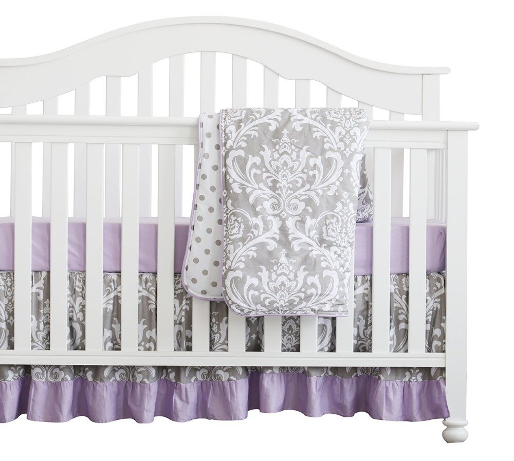 3 st uppsättning boho blommig volang baby minky filt baby plantskola spjälsäng kjol set baby flicka spjälsäng sängkläder (grå lila)