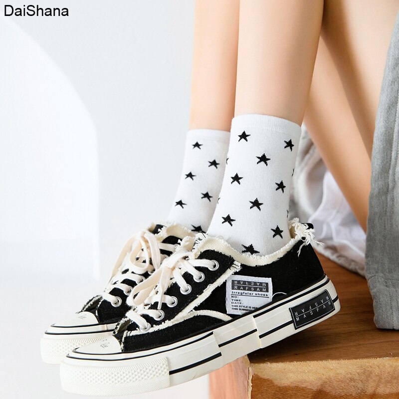 1Pairs Small Star Trend Medium Tube Socks Japanese Women&#39;s Cotton Socks