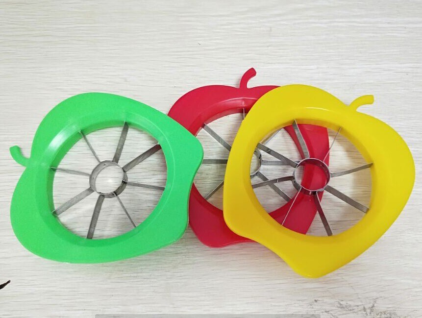 1PC Apple Slicer Stainless Steel Fruit Divider Blade Cutter Fancy Fruit Slicer Tools Kitchen Accessories Gadgets QA 080