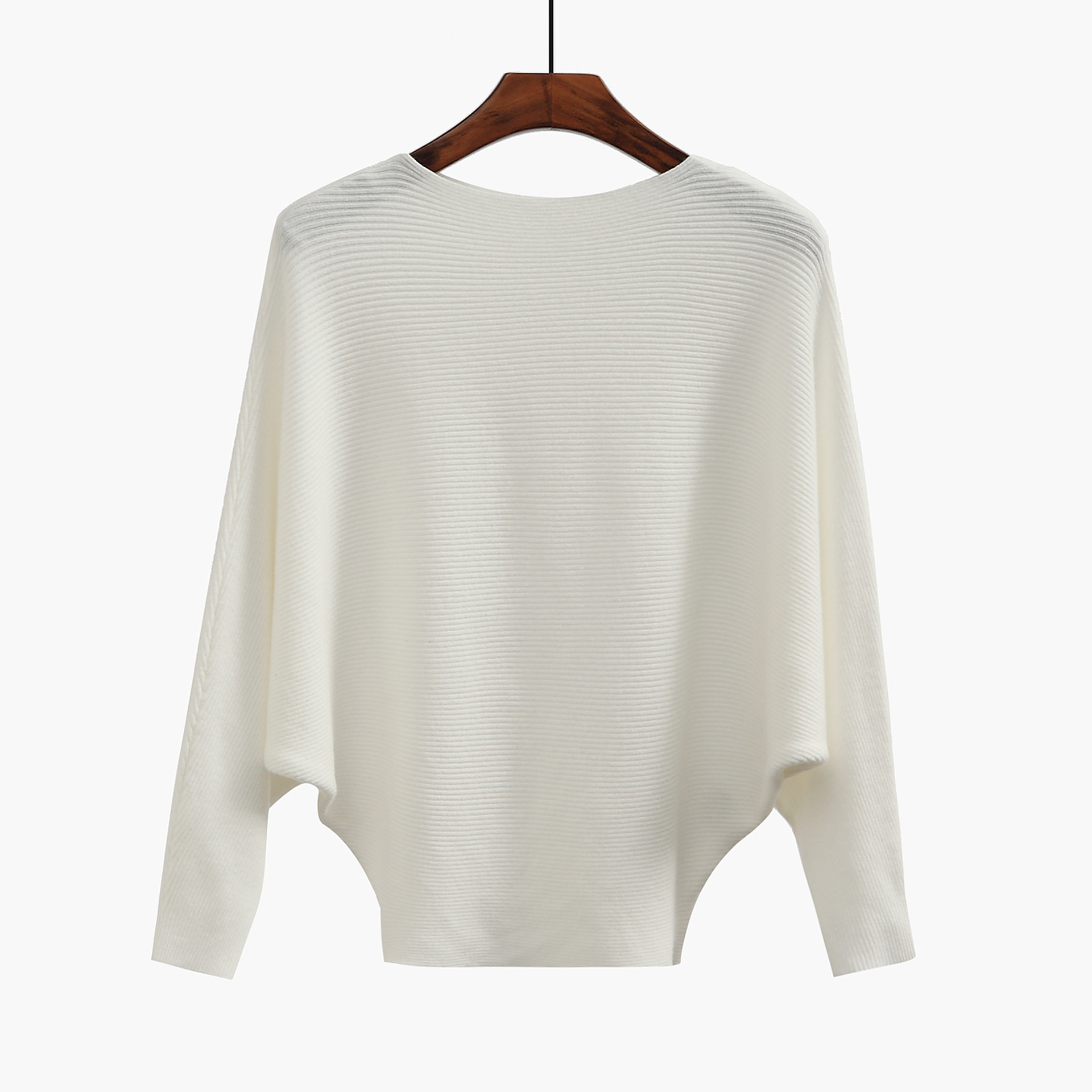 18 kvinder flagermusærmer vinter efterår strikvarer løs fint garn pullover strik strikket skrå hals blød sweater: Hvid
