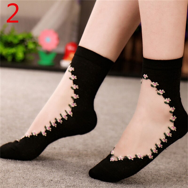 1Pair Women Soft Sheer Silk Cotton Elastic Mesh Knit Transparent Flower Lace Ankle Sock: 2