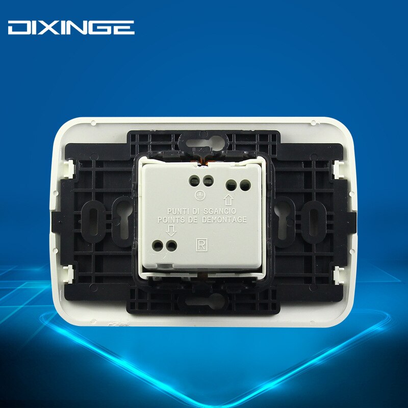 EU Italian standard 118 PC panel Italian outlet 16A Italian standard three-hole wall single socket