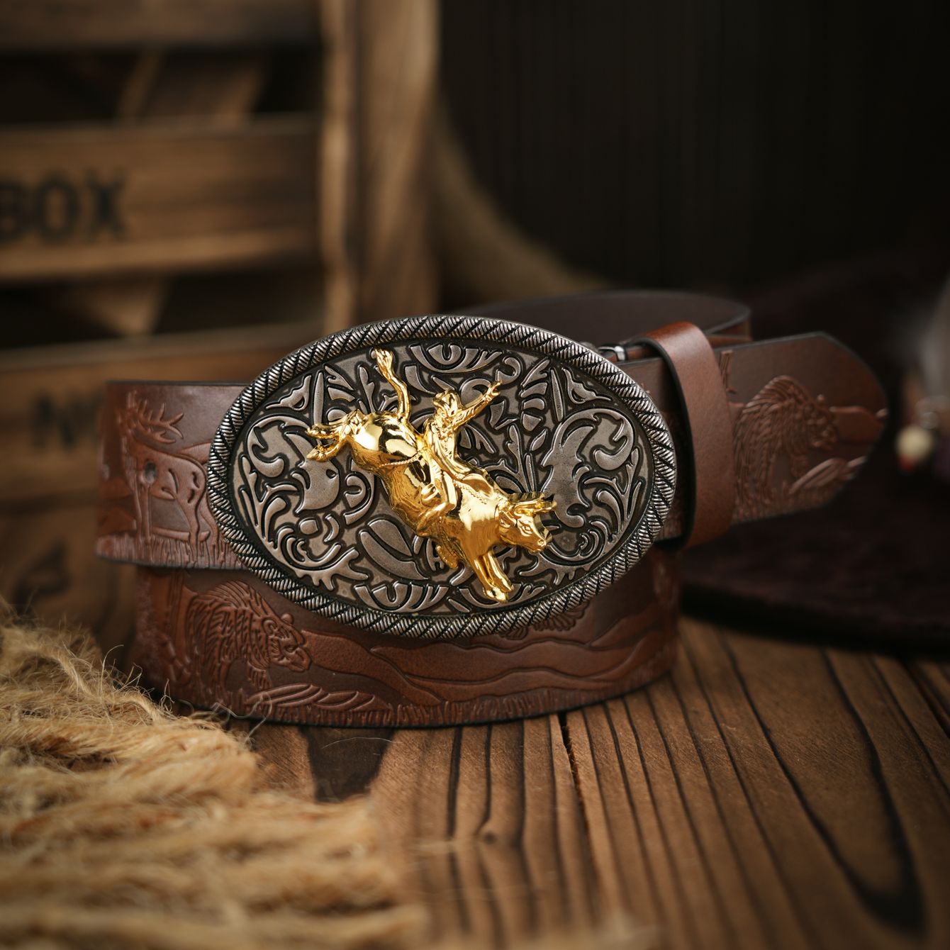 Ceinture en cuir PU Western Cowboy – Sangle de taille pour hommes, décoration de taureau, gravure florale pour jeans: Marron