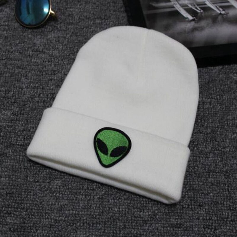 Autumn And Winter Alien Head Embroidered Wool Knitted Men's Beanie Hat For Women Outdoor Windproof Warm Soft Folding Cold Hat: HT3463WT