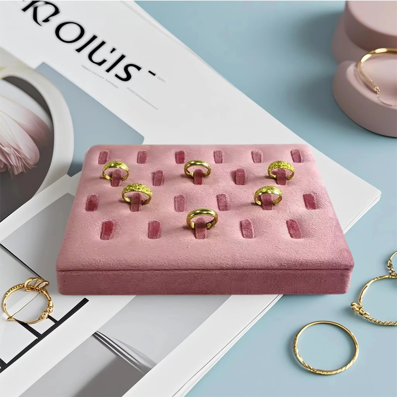 Présentoir de bagues en velours avec multi-fentes, accessoires d'exposition de bijoux pour fenêtres et magasins avec tissu doux pour le rangement des colliers et des bagues