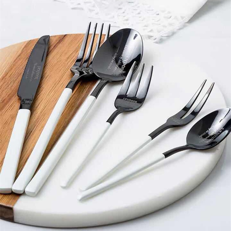 Tenedor principal para carne, cuchillo para sopa, cuchara, juego de cubiertos para café, estilo Simple, tenedores para fruta, postre, cubiertos de la cena en blanco y negro