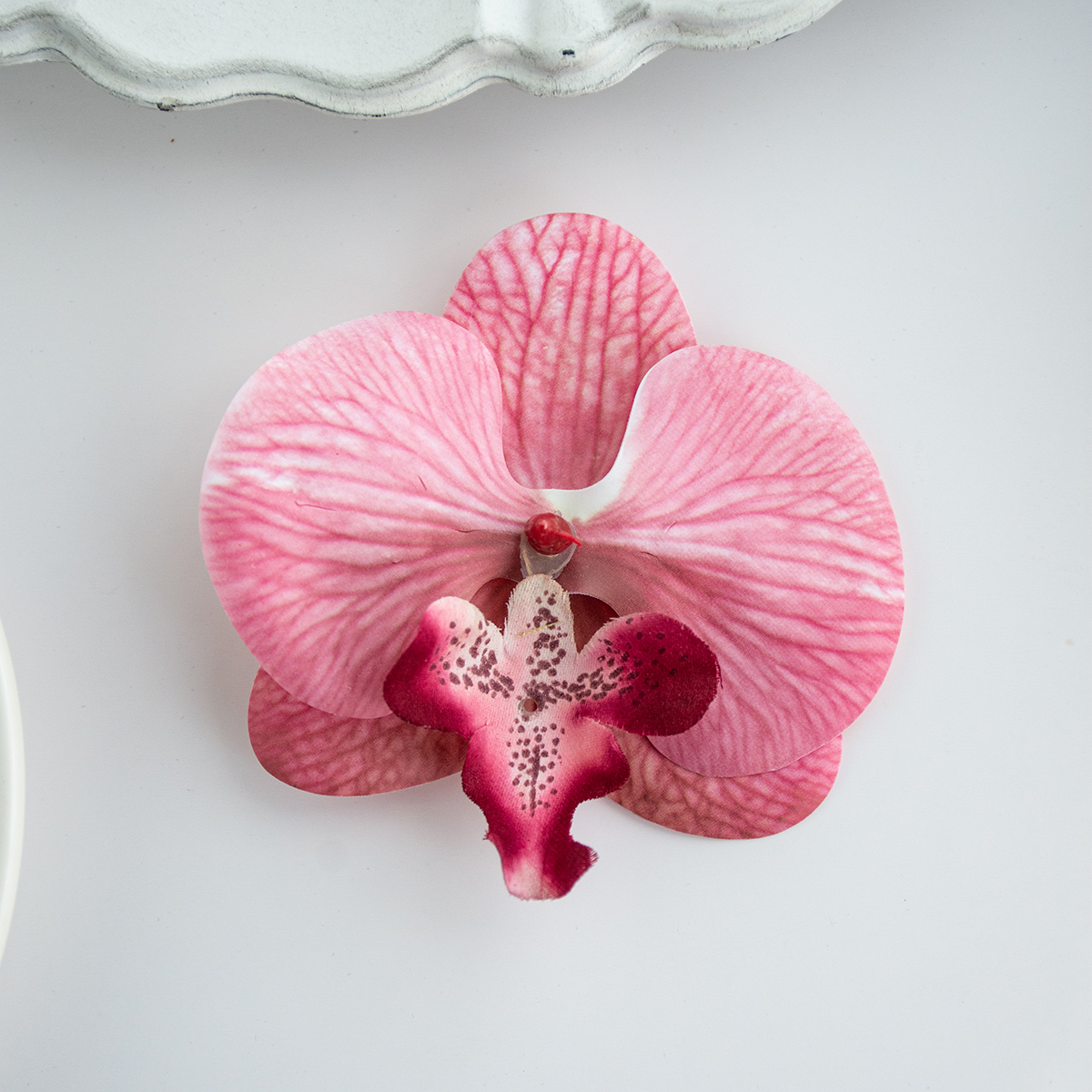 Flores artificiales de orquídeas y mariposas tailandesas, artículos más vendidos, accesorios nupciales para boda y Navidad, tocados y pinzas para el cabello, Diy