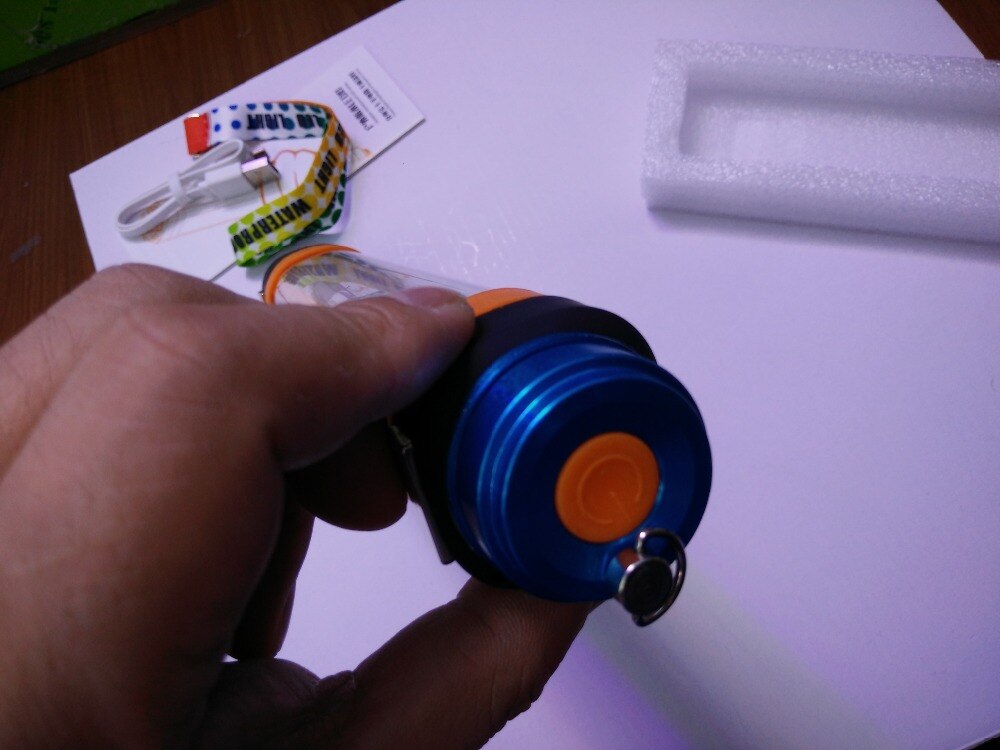 K25 Waterdichte Zaklamp Camping Lantaarn Noodverlichting Duiken USB Oplaadbare Draagbare IP68 Outdoor klem Wandelen Sport licht