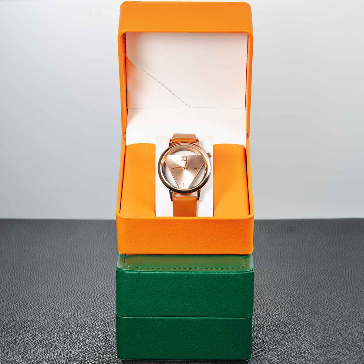 Watch Storage Box PU Single Watch Display Case Wristwatch Watch Holder Travel Jewelry Watch Organizer For Men