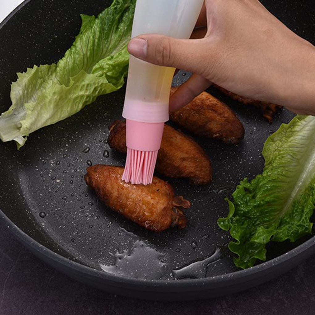 1PC Portable Silicone Oil Bottle with Brush Oil Brushes Liquid Oil Pastry Kitchen Baking BBQ Tool Kitchen Tools