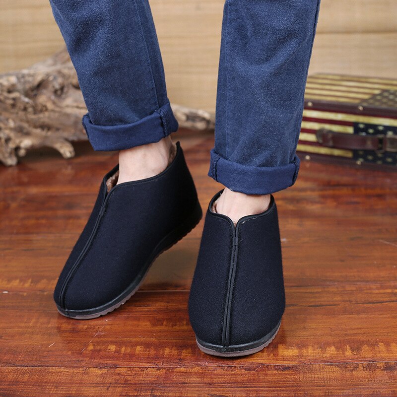 Zapatos de algodón antideslizantes para hombre, calzado grueso de terciopelo, botas de algodón para personas mayores y de mediana edad, Invierno