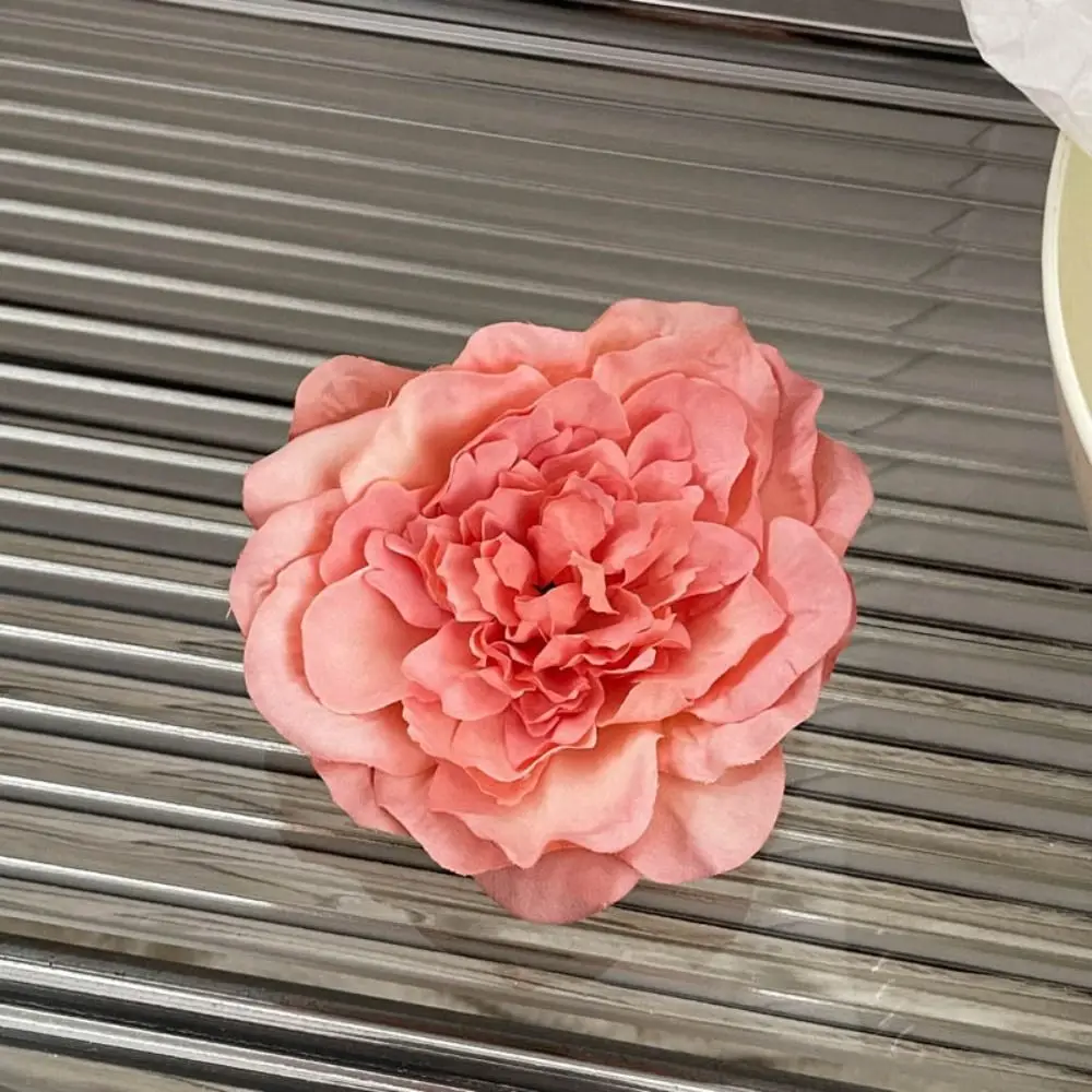 Söt blomma pion blomma hårspänne stora hårspännen håraccessoarer konstgjorda blommor hårnålar bohemiska sidohårspännen bröllop: Silver-