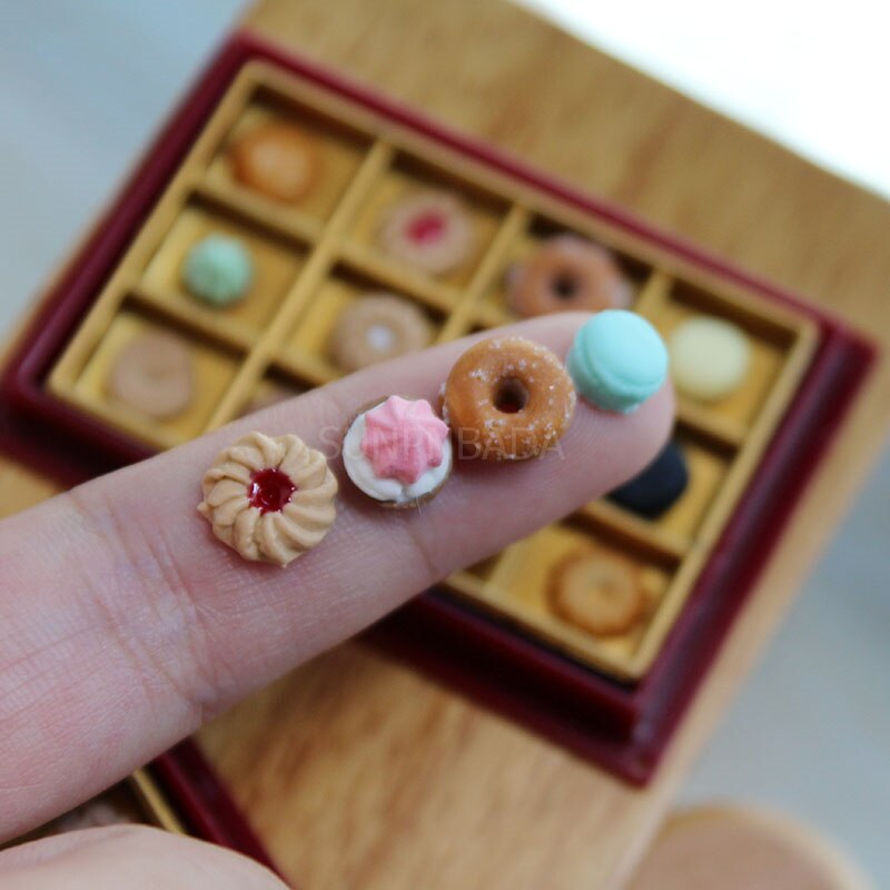 1 zestaw śliczne 1/12 skala miniaturowy domek dla lalek deser lalka mini jedzenie skrzynka udawaj zagraj w dom dla lalek zabawka kuchenna akcesoria