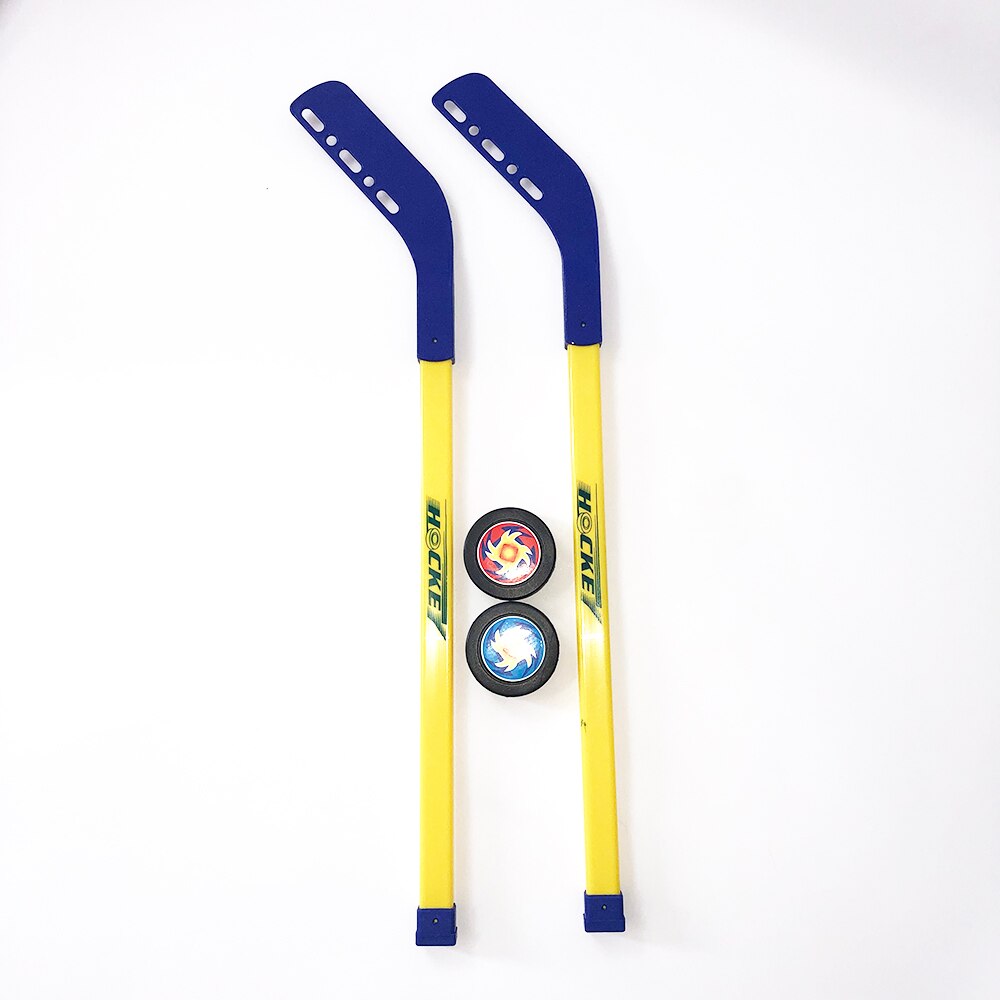 4 stk / sett barn barn vinterhockey stick treningsverktøy plast 2 x pinner 2 xball vintersport leketøy passer i 3-12 år: Gul 70cm