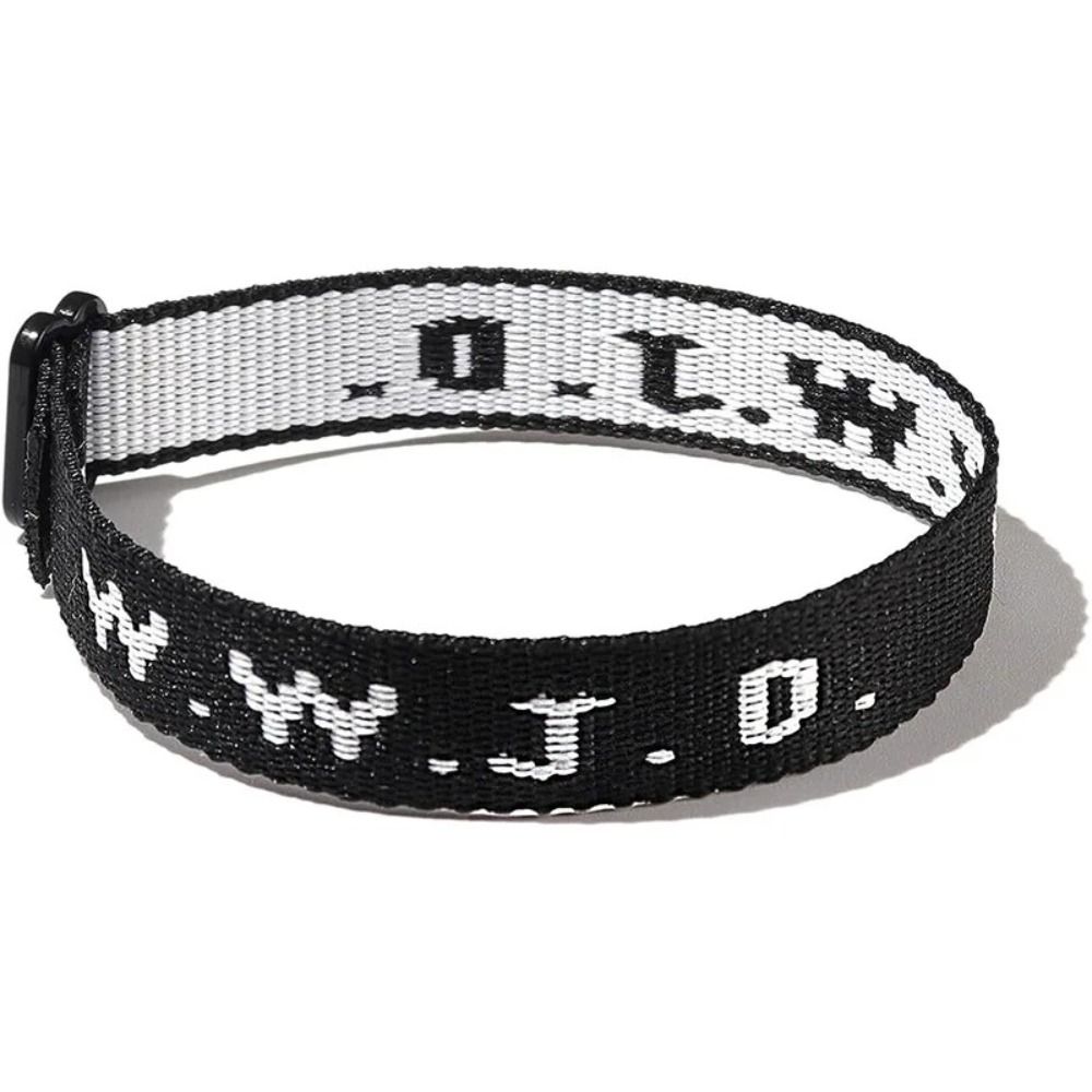 WWJD Bracelet en corde tressée ce qui ferait Jésus Bracelets faits à la main Bracelets religieux inspirants pour femmes hommes: Estampage à chaud